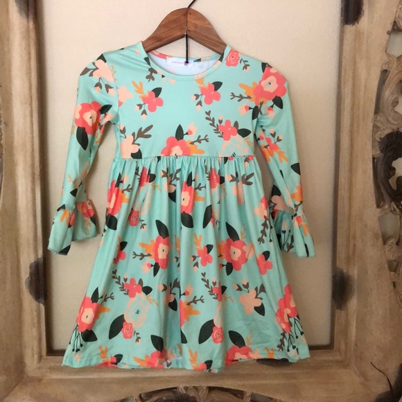 🌷{Anthropologie} Fluttered Blooms Dress - Picture 5 of 5